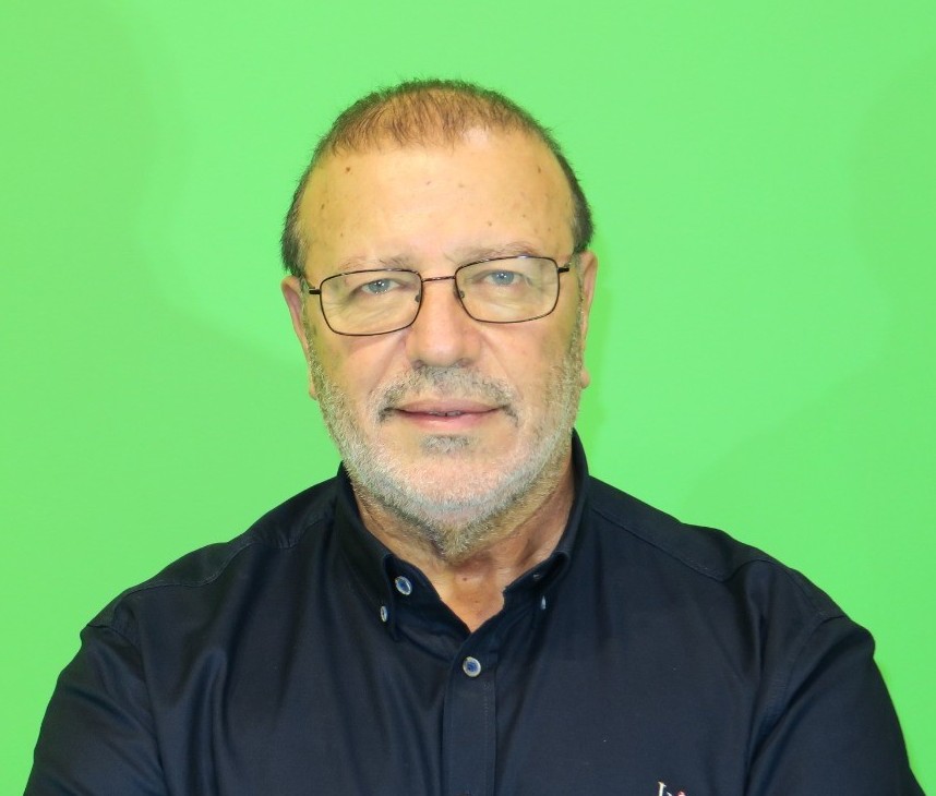 Hasan Ecer yazar fotoğrafı