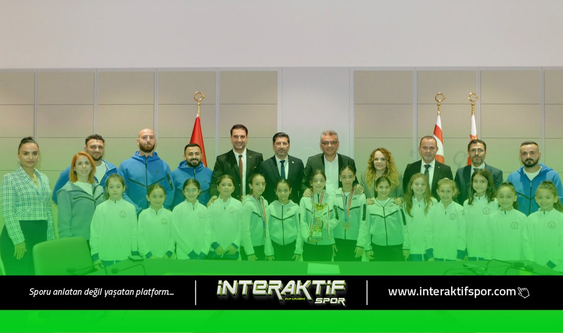 Cumhurbaşkanı Tufan Erhürman, Cimnastik Federasyonu sporcuları ile bir araya geldi.