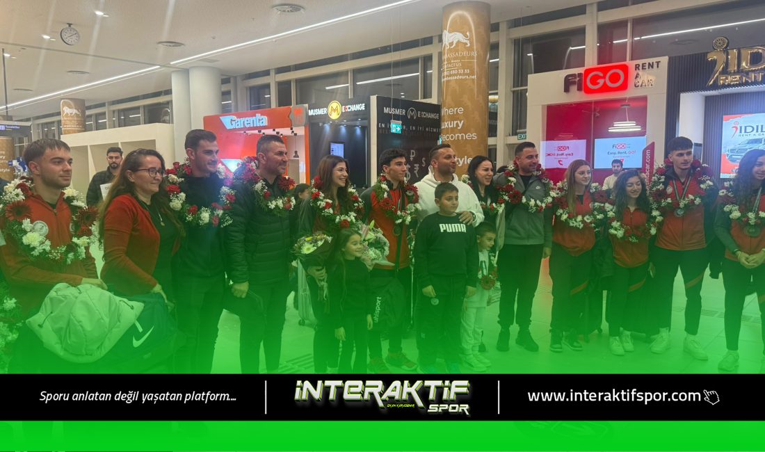 İstanbul’da başarılı sonuçlar elde eden atletizm U20 kafilesi, pazartesi akşamı