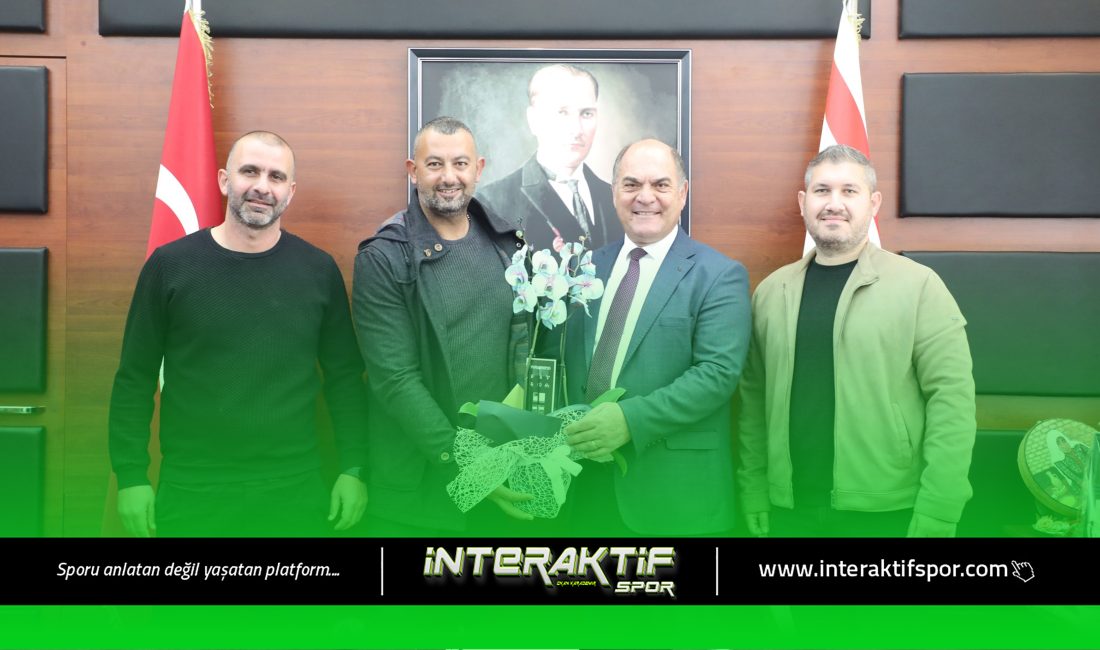 Değirmenlik Akıncılar Belediyesi Başkanı Ali Karavezirler, Düzova Spor Kulübü Başkanı